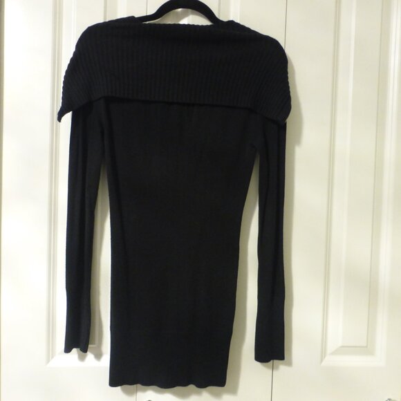 GUESS black long zip up sweater - Picture 2 of 10